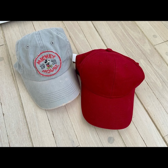 Disney Other - Disney Parks - Hat bundle